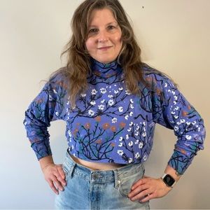 Thief and Bandit hand screened French terry cropped sweatshirt size M